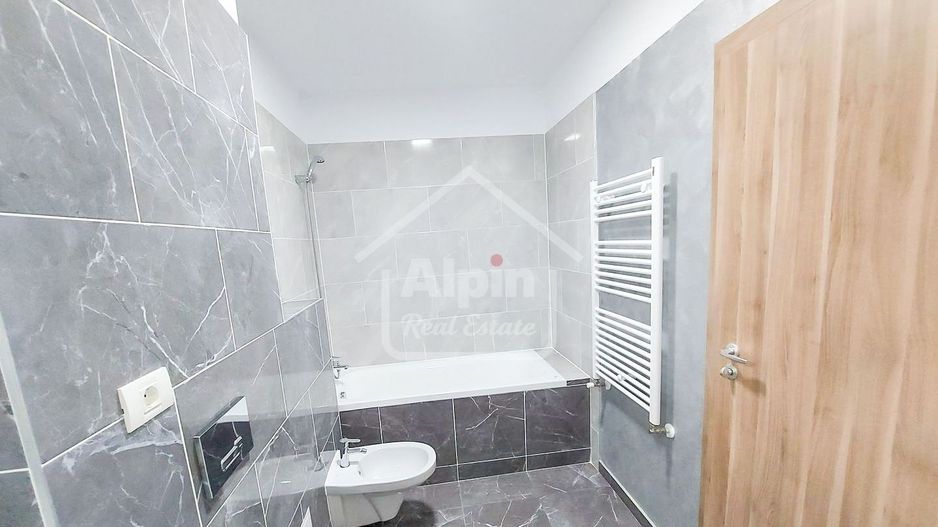 Apartament Suprafata Mare I Tractorul Coresi - Poză 17