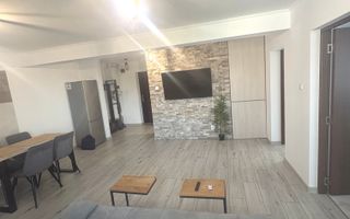 Apartament la casă, cu 4 camere - Poză 1