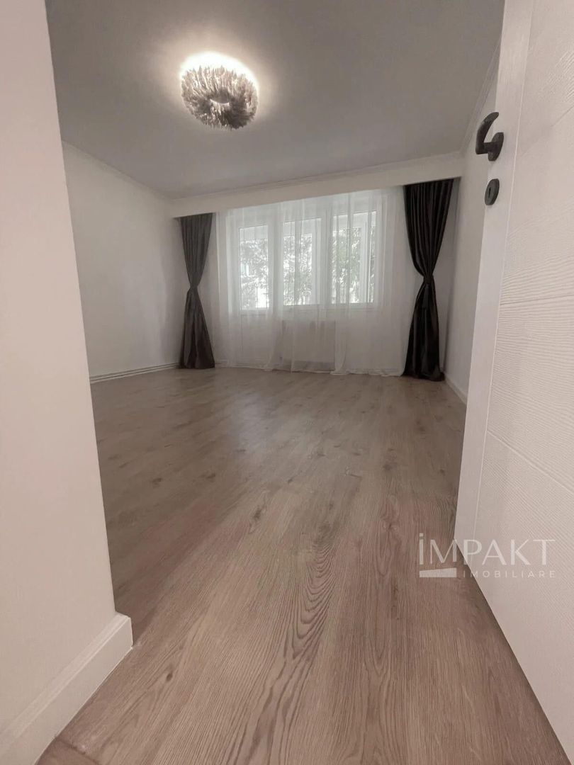 Apartament cu 3 camere decomandat zona Transylvania College Gheorgheni - Poză 3