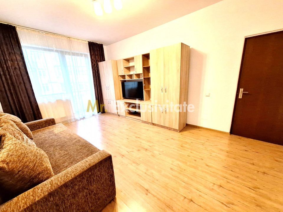 Inchiriere apartament 3 camere Popa Sapca Bloc Nou - Poză 1