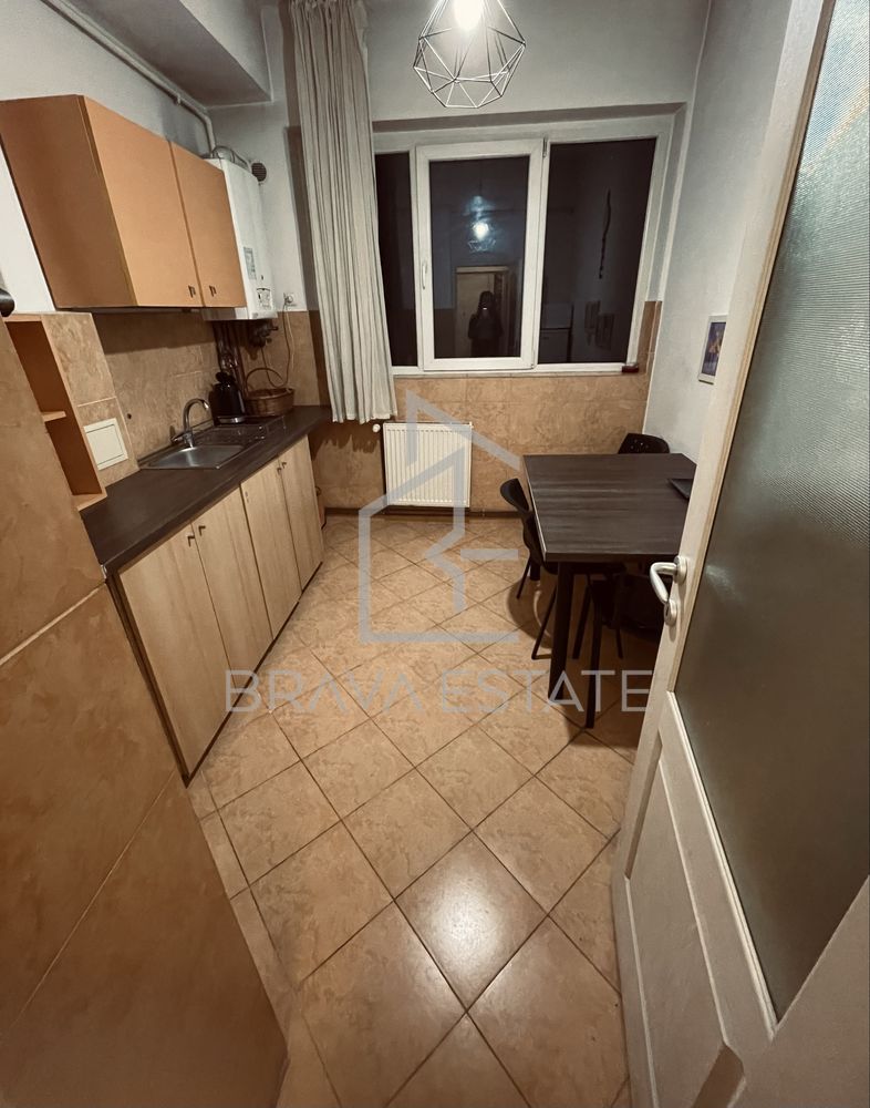 Apartament 2 Camere ,50mp, zona Horea - Poză 5