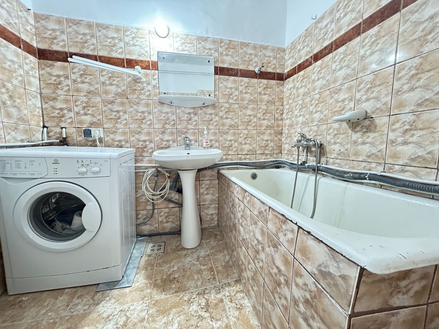 Casa 3 camere - Delfinariu - toate utilitatile - Poză 7