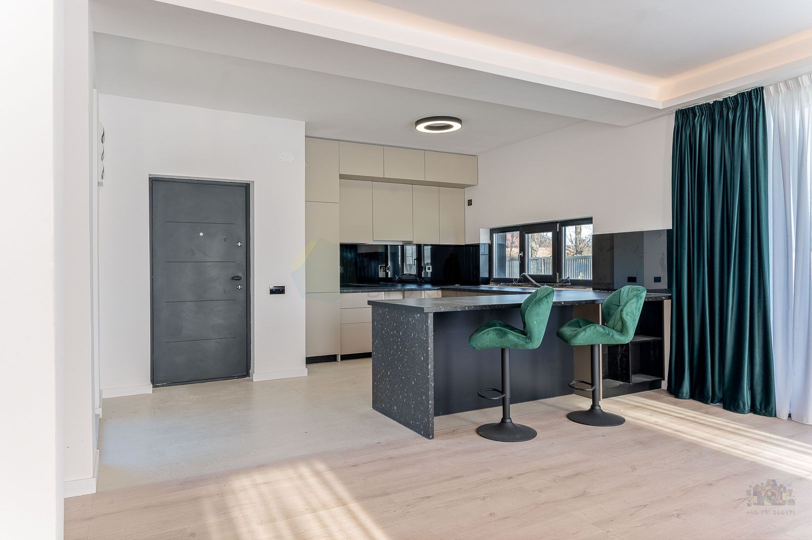 Super oferta -  Vila Individuale de Lux în Tunari - Poză 4