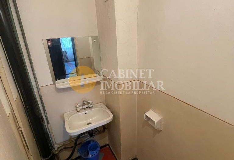 3 camere decomandat, modelul cu 2 bai, 2 balcoane, etaj 2, zona Dacia - Poză 6