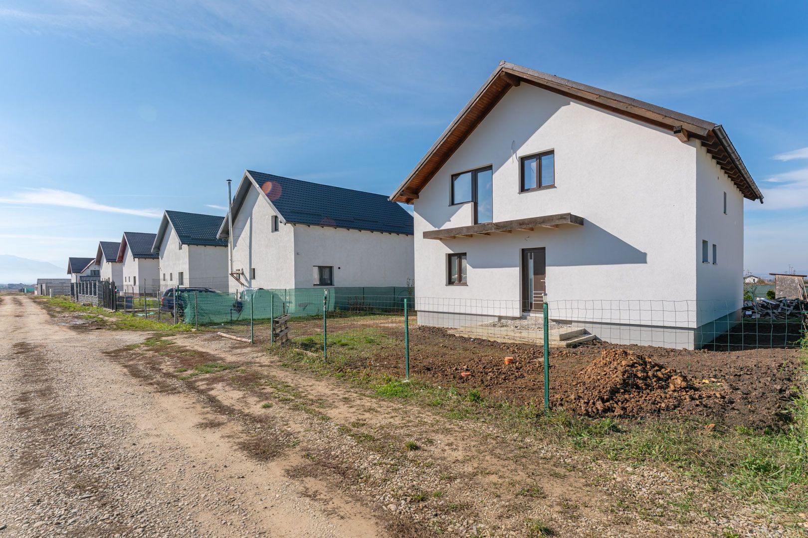 Casă nouă în Bod, P+M, de vânzare "la alb" sau "la cheie" - Poză 23