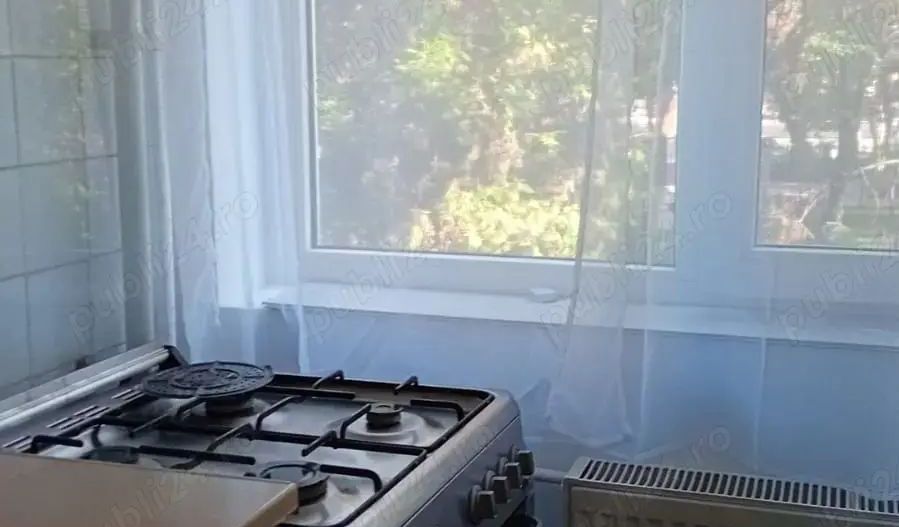 Garsoniera Renovata, etaj 1. Grand Arena. - Poză 9