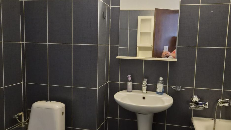 Apartament 3 camere, 80 m-600euro-Green Park - Poză 9