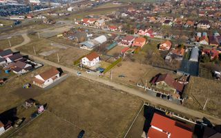 Loc de casa 500 mp în Curtici - Poză 11