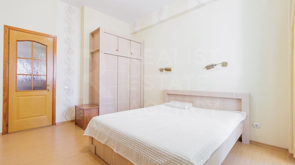 Chirie, apartament, 2 camere str. 31 August 1989, Centru - Poză 3