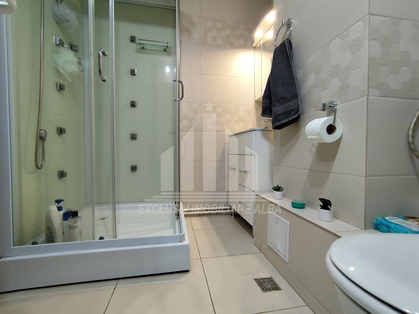 Apartament cu 2 camere decomandate, Ampoi 1 - Poză 5