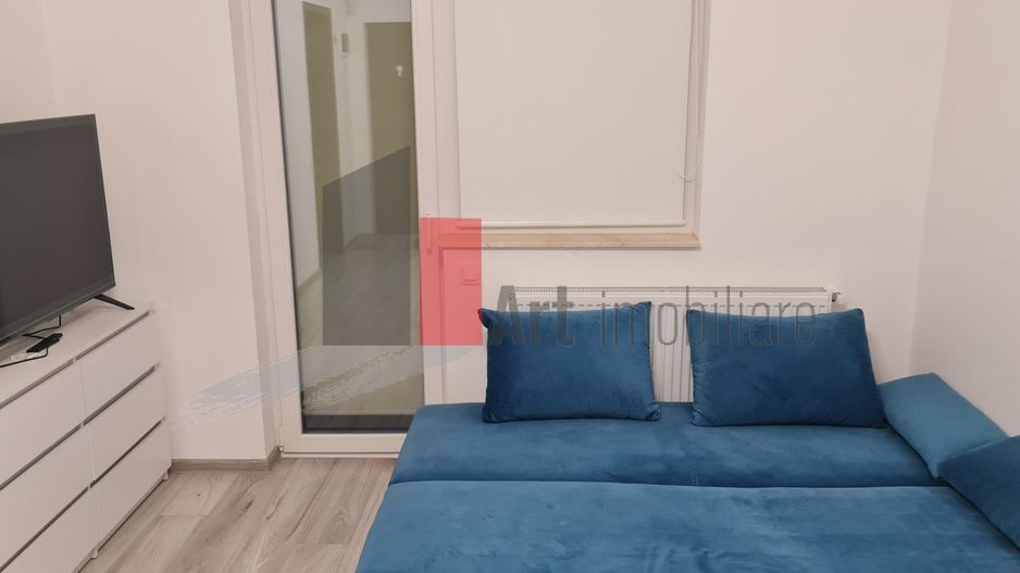 Garsoniera de inchiriat-Aparatorii Patriei-cu centrala - Poză 1