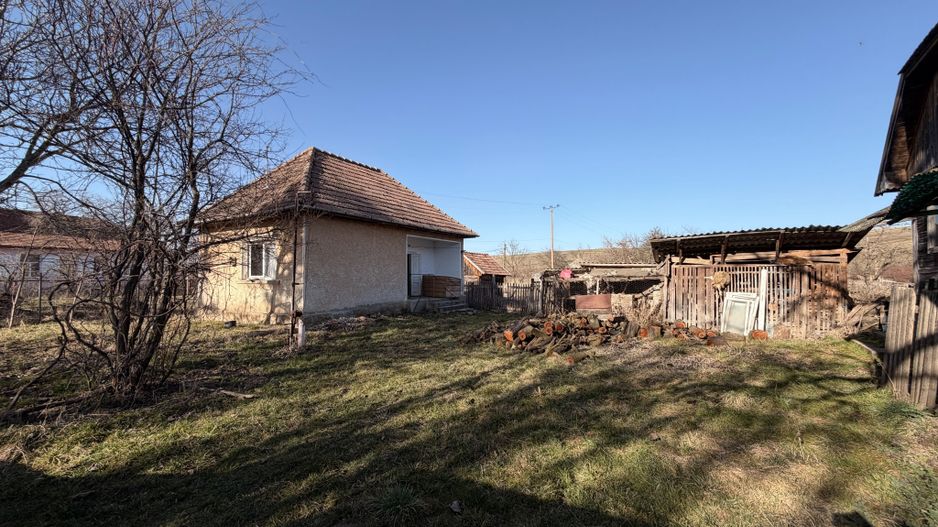 Casă 2 camere 52 mp + teren 1.605 mp Boroșneu Mic - Poză 7