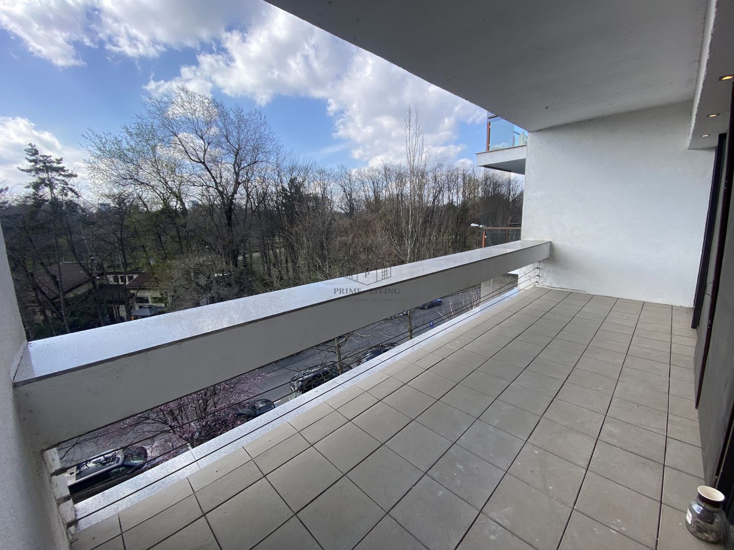 APARTAMENT NOU RENOVAT CU 4CAMERE LA INCHIRIERE LANGA PARCUL HERASTRAU - Poză 6