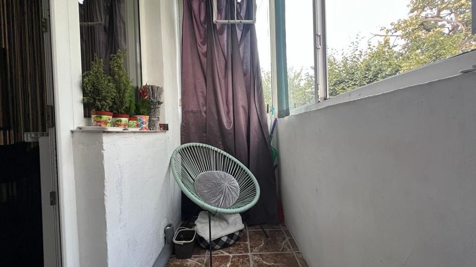 KM 4-5 - Apartament cu 3 camere situat la etajul 3 - Poză 18