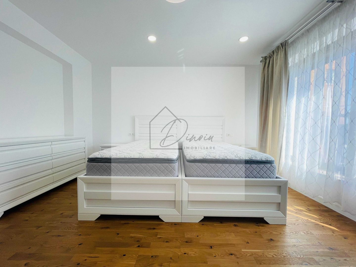 2 camere Premium I Vedere Panoramica I 82 mp - Poză 7