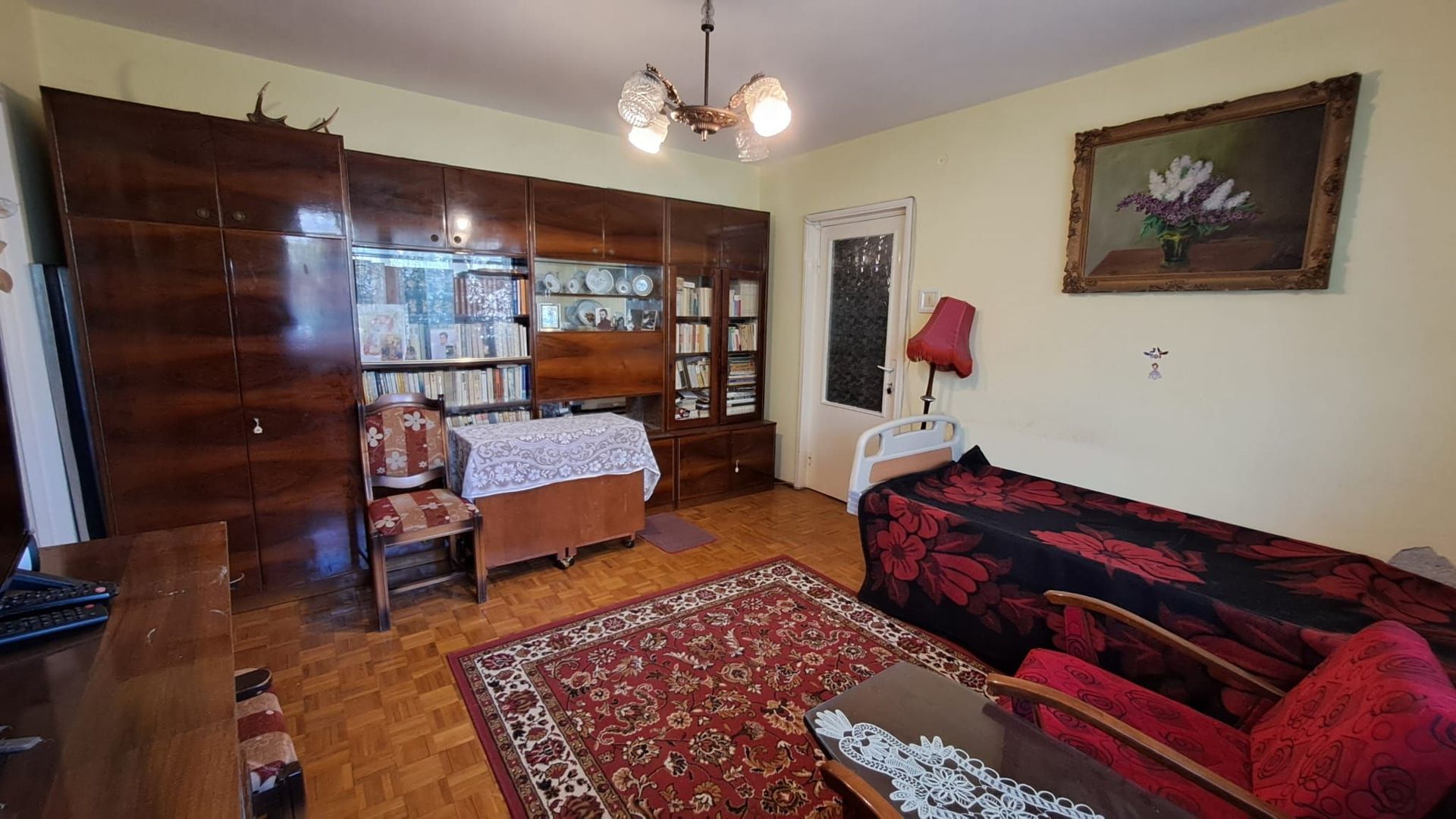 Apartament cu 3 camere, parter inalt, zona Sovata-malul Crisului - Poză 5