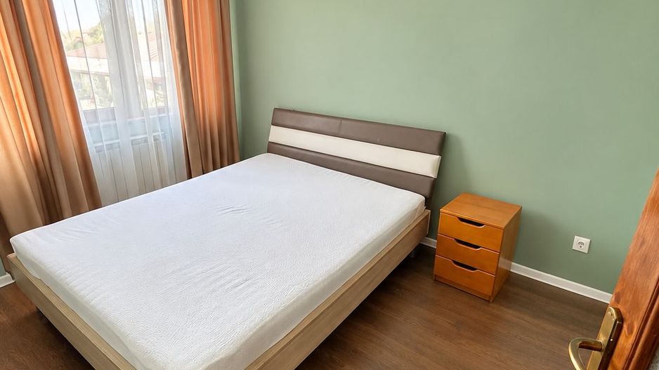 Vilă Sânmartin de Închiriat - Poză 9