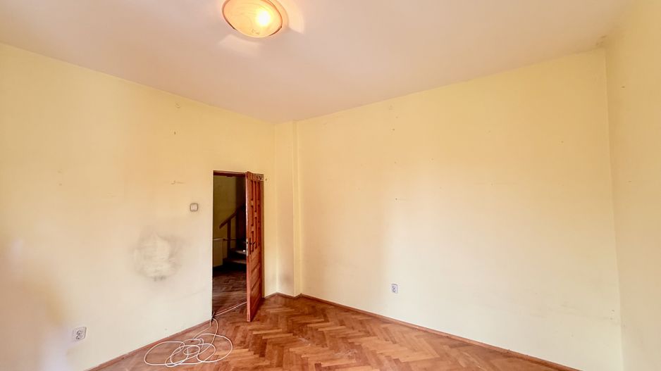 Vila 200 mp desfasurati cartier de case Belvedere Regie - Poză 26