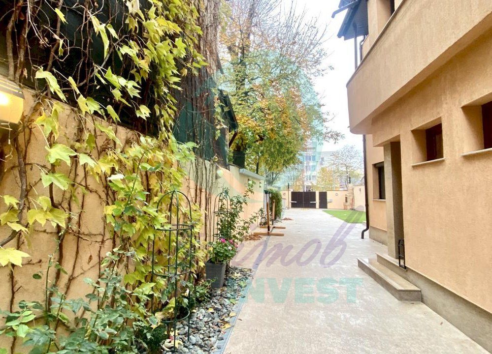 Vila cocheta cu teren de 400 mp - Poză 6