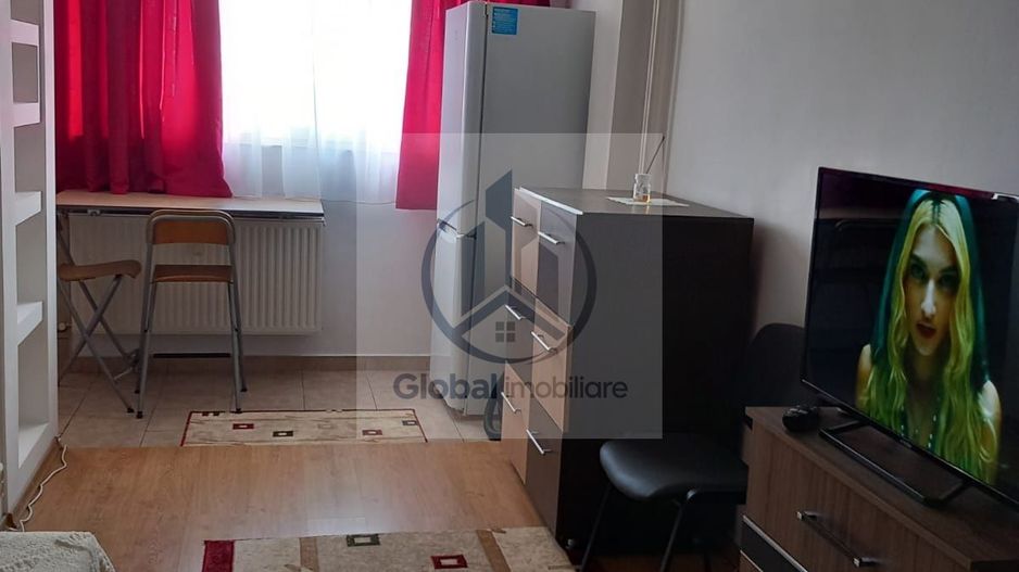 Garsoniera de inchiriat Minis-Titan - Poză 1