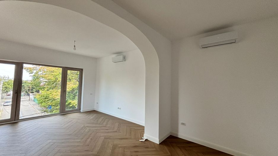 apartament 3  Camere I Terasa 80mp I Loc Parcare - Poză 1