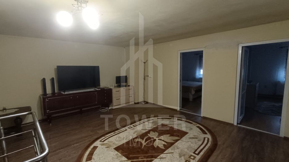 Casă de vânzare în satul Roșia cu vedere panoramică spre Munții Făgăras - Poză 13