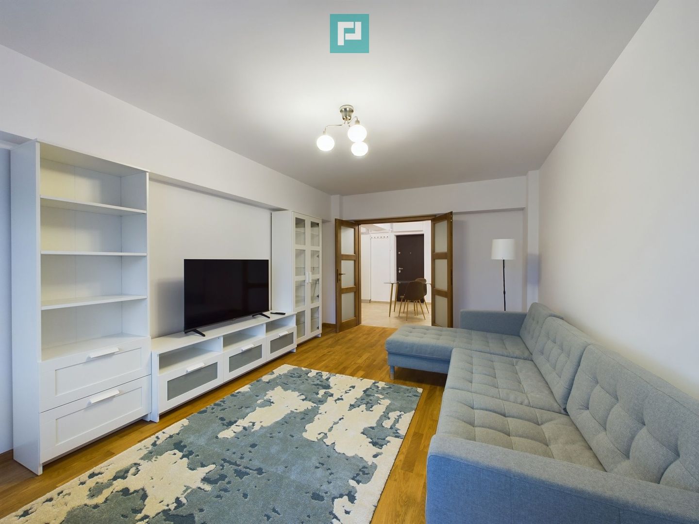 Apartament Modern de 2 Camere Bulevardul Unirii - Poză 9