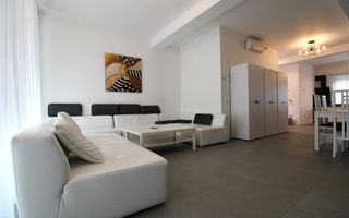 Zona Lipovei, casa 4 camere + 3 bai, curte proprie. - Poză 2