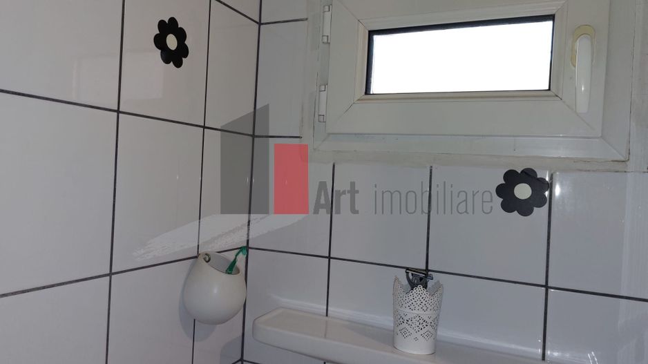 Apartamentul "ETROIT" , intimitate si confort, bloc reabilitat termic - Poză 26