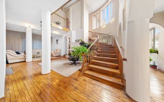 Vila ideala pentru locuința, clinica sau birouri! - Poză 11