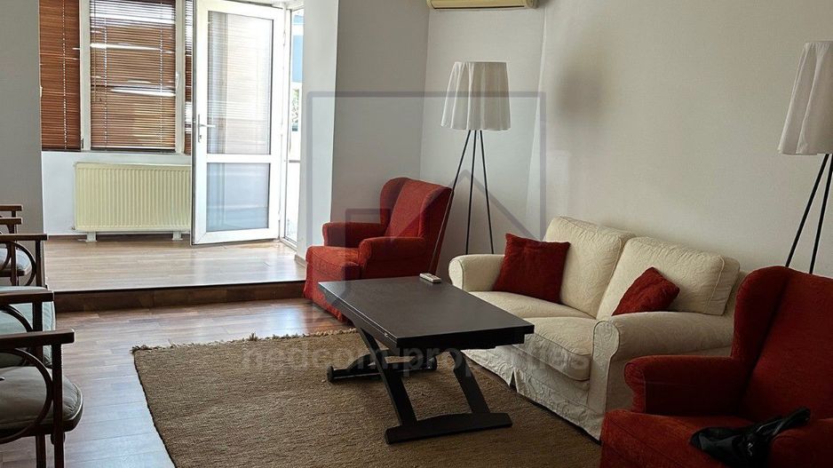 Vanzare apartament 2 camere - Piata Sfintii Voievozi - Poză 2