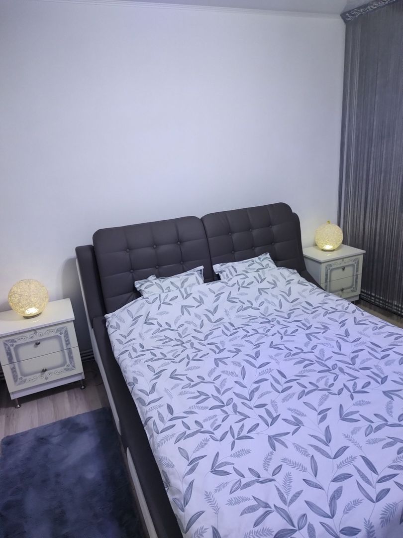 APARTAMENT 3 CAMERE – MICRO 17 – RENOVAT – ETAJ 3/4 – 64 MP - Poză 4