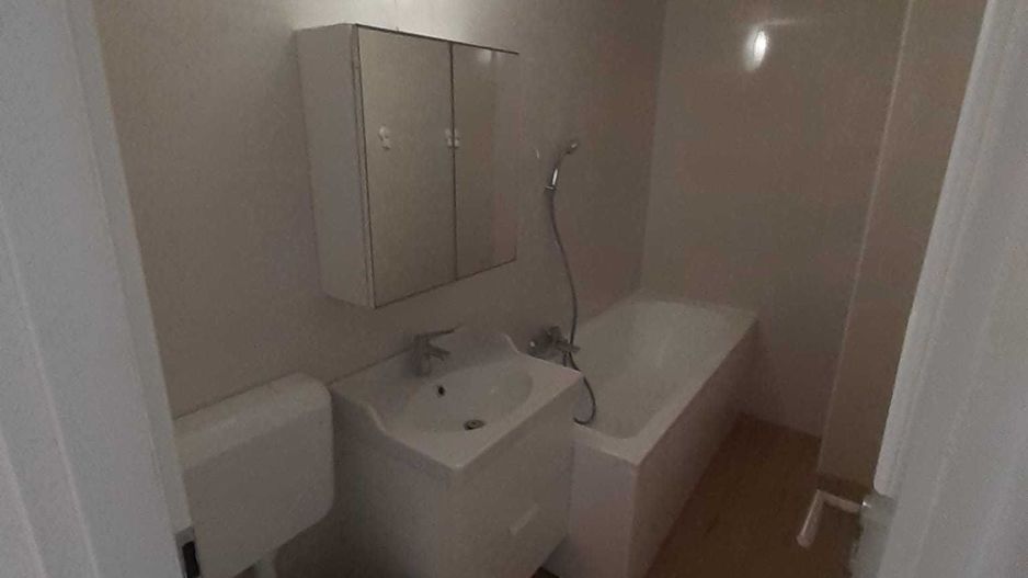 🏢 De închiriat: Apartament 3 camere | Metrou Brâncoveanu - Poză 2