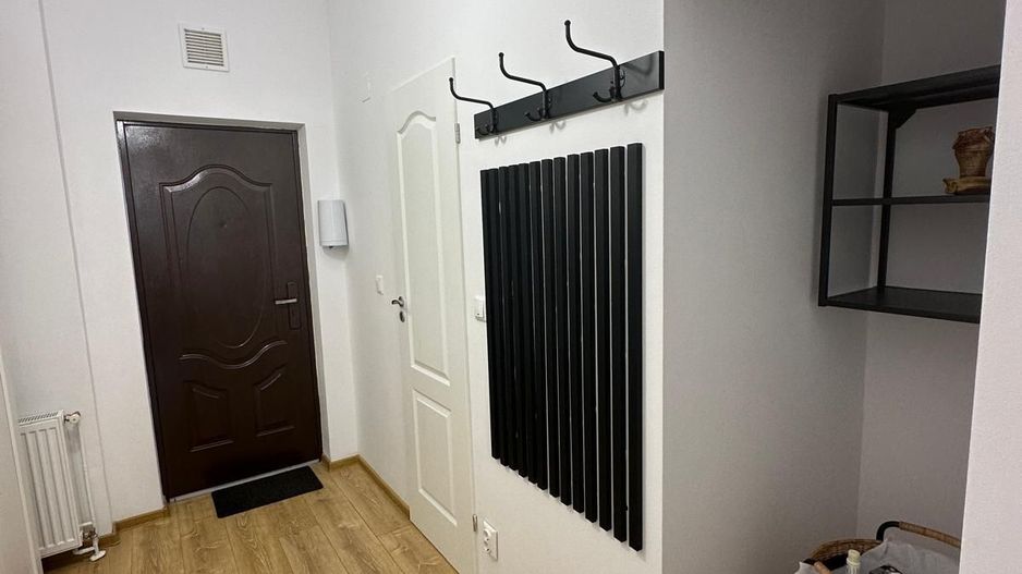 Imobil cu destinatii multiple- 6 apartamente - Poză 15