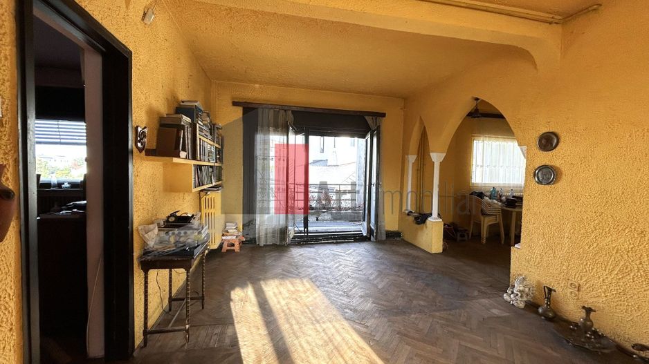 Apartament unicat, 3 camere, terasa 50mp | Ultracentral-cartierul Evreiesc - Poză 2