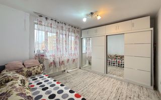 Apartament 4 camere | Semiluna | etaj 5 | lift nou | 129 000 euro - Poză 7