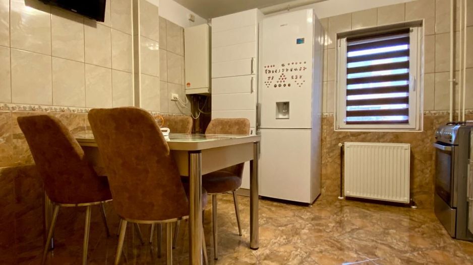 Girocului | Etaj 3 | Centrala proprie | Mobilat si Utilat | Boxa | Rulouri El. - Poză 10