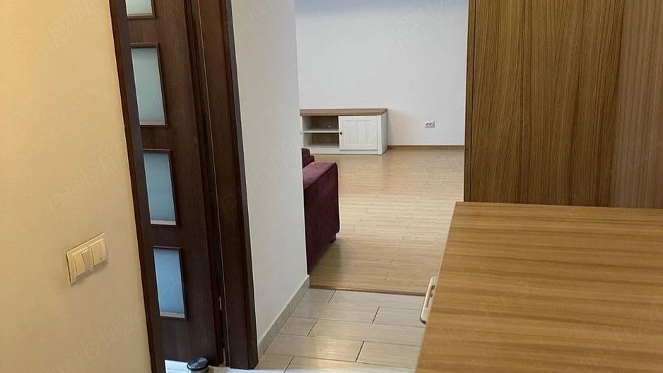 Apartament 3 camere, etaj 1, parcare inclusa, 2 băi, zona Trapezului - Poză 4