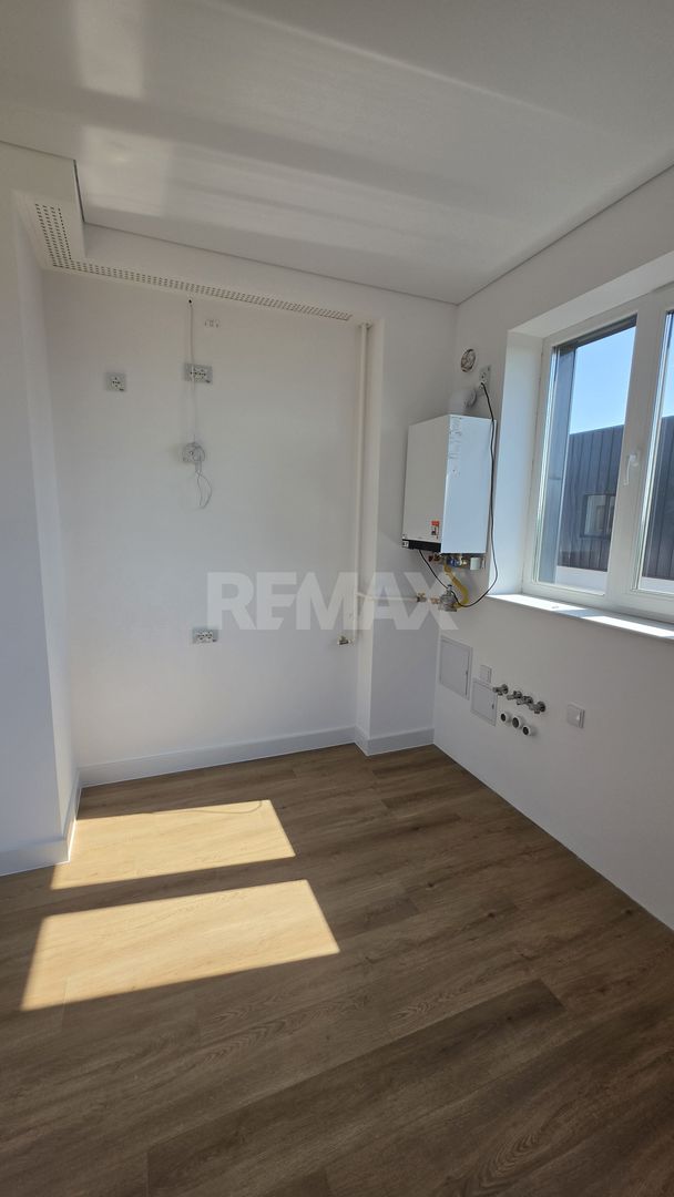 Apartament cu 2 camere în București, Pipera, România - Poză 10