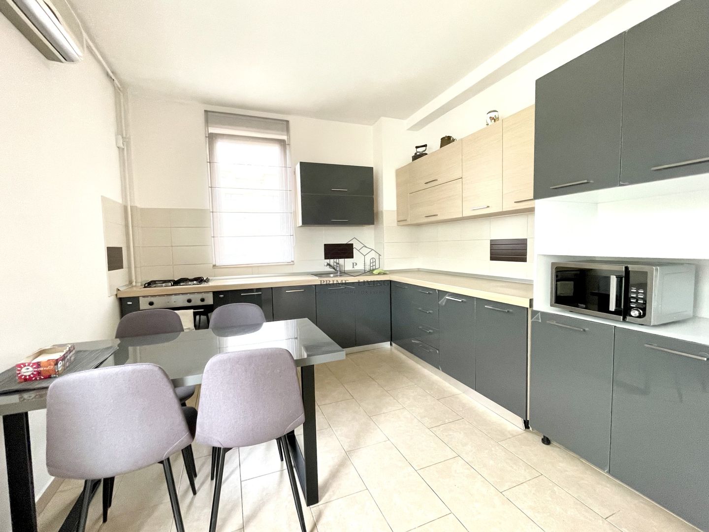 PENTHOUSE SUPERB CU 4 CAMERE LA INCHIRIERE LANGA PARCUL HERATSRAU - Poză 2