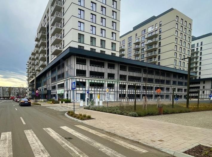 Apartament de 2 camere (73.1 mp) + loc de parcare acoperit - Poză 2