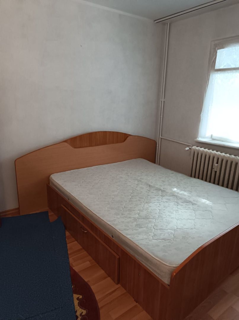 De vanzare apartament cu 2 camere, parter, micro 13 B, 60.000 euro - Poză 13