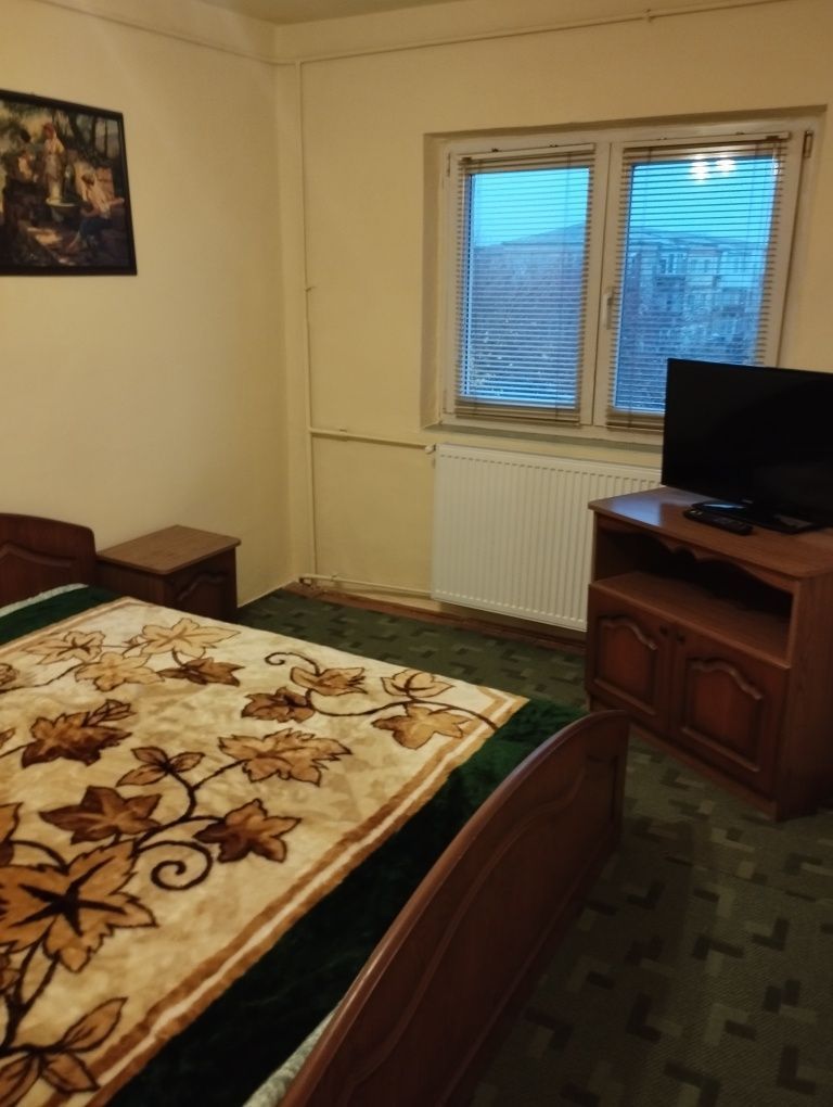 Apartament 2 camere Lipovei - Poză 2