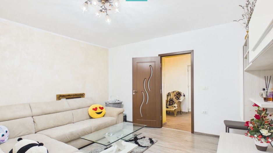 Casă solidă în Curtici cu teren de 1166 mp - Poză 10