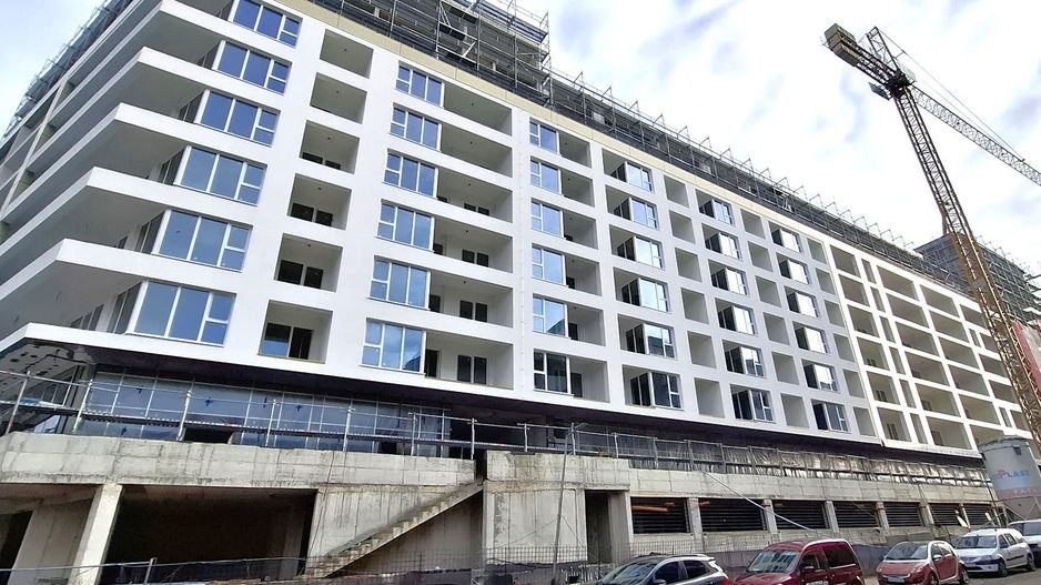 Vand Apartament cu 1 Camera și Balcon în Bloc Nou din Zona Sopor - Poză 1