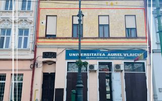 De vanzare zona central, Apartament 3 cam, priveliste panoramica Arad - Poză 1