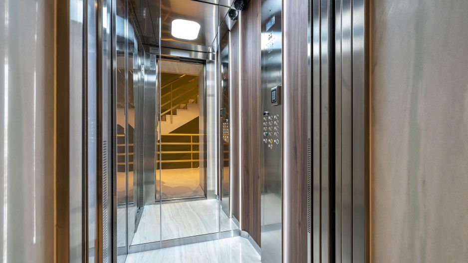 Aparthotel building Unirii B+GF+E+11 floors with 51 apartments, restaurant and SPA - Poză 49