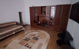Apartament 2 camere la curte comuna, Zona Iosefin - Poză 1