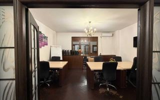 Apartament 3 camere, parter, Piața Romană – ideal locuință sau birou - Poză 1