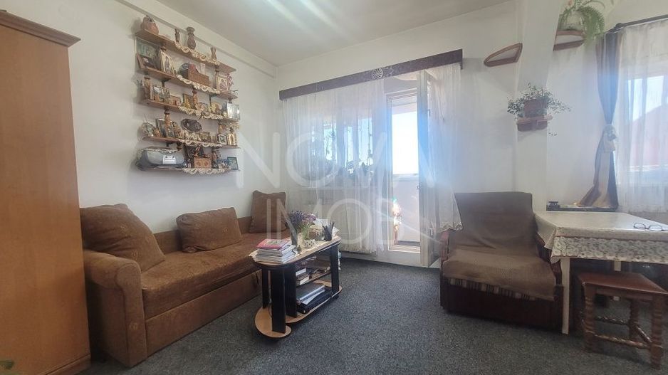 Apartament tip mansarda cu balcon, mobilat-utilat, Valea Aurie - Poză 7